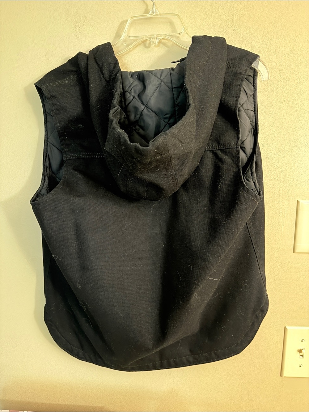 Carhartt Women’s Black Hooded Work Vest - Picture 4 of 5
